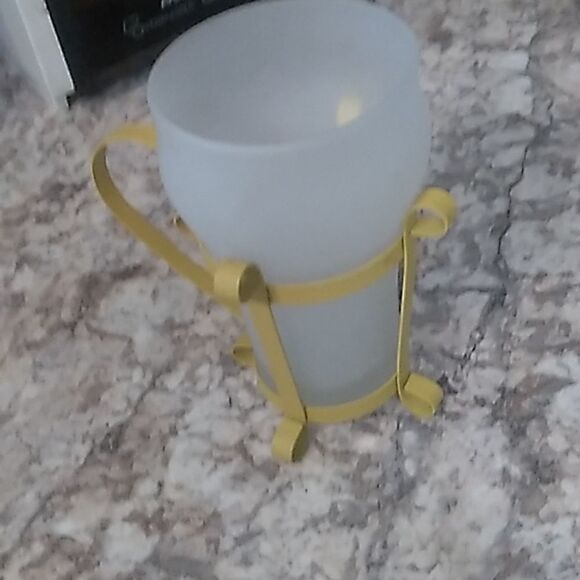 Set of Four Frosted Soda Glasses - Picture 7 of 10